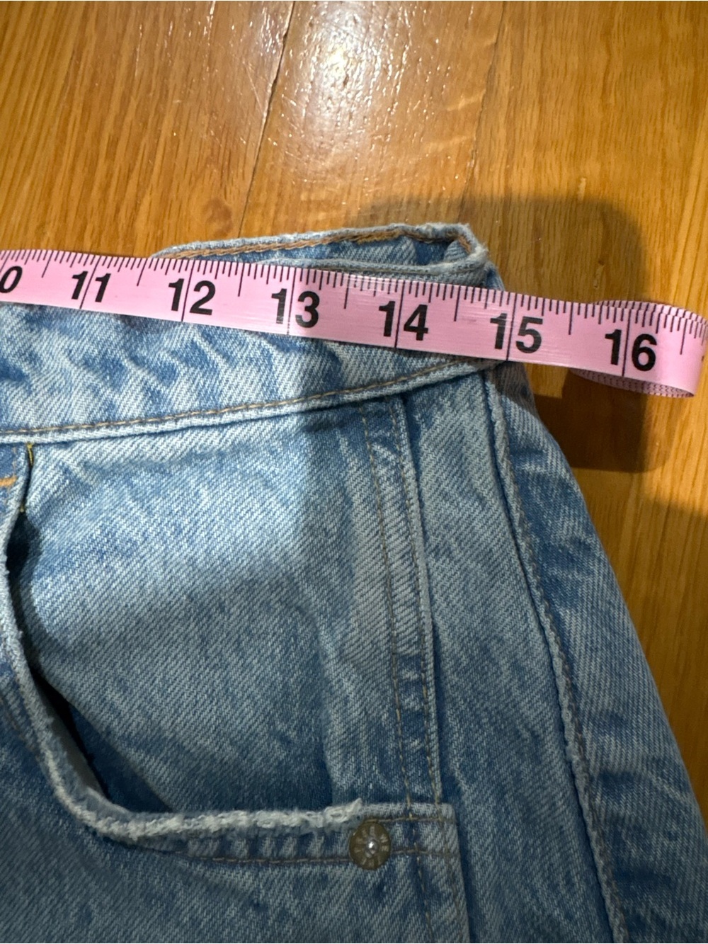 Free People We The Free Good Luck Shadow Star Barrel Jeans 27 Baggy - Picture 8 of 9